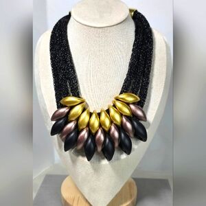 Black and Gold Acrylic Multilayer Waterdrop Pendant Necklace